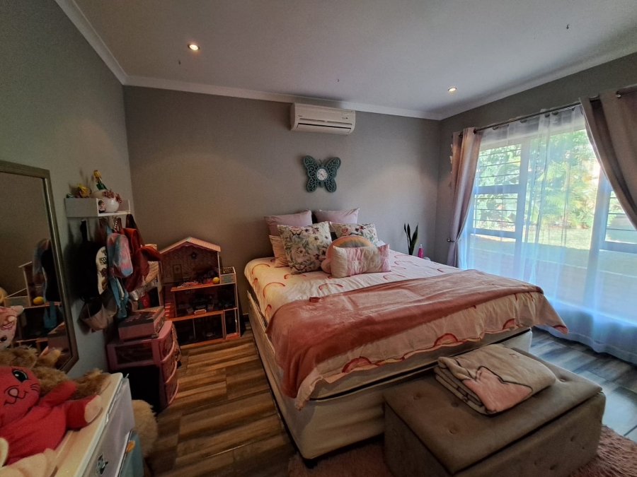 3 Bedroom Property for Sale in Boschdal North West